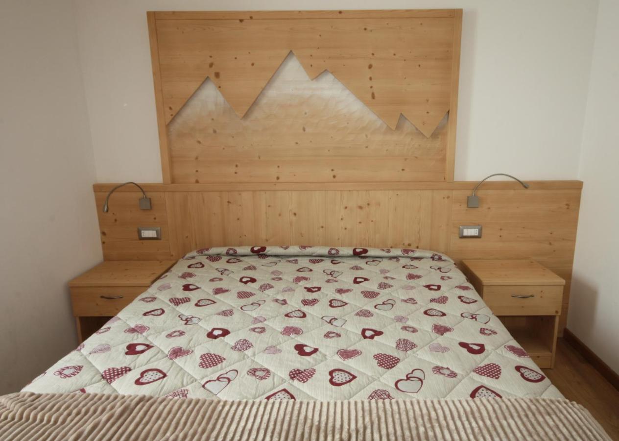 Casa Mirandola Montana Lägenhet Commezzadura Exteriör bild