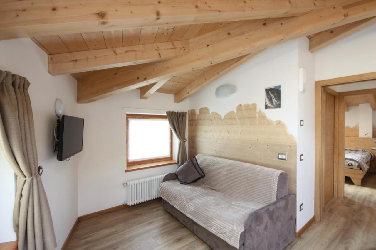 Casa Mirandola Montana Lägenhet Commezzadura Exteriör bild