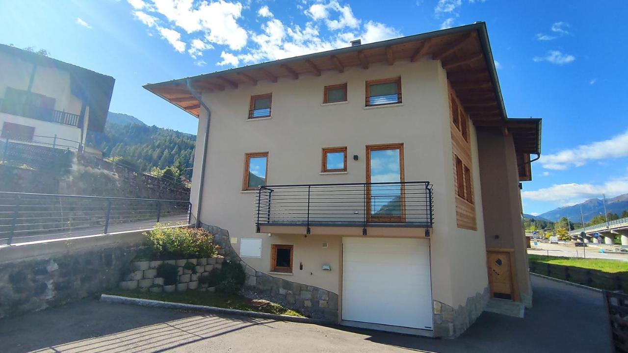 Casa Mirandola Montana Lägenhet Commezzadura Exteriör bild
