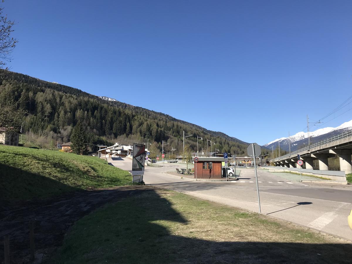 Casa Mirandola Montana Lägenhet Commezzadura Exteriör bild