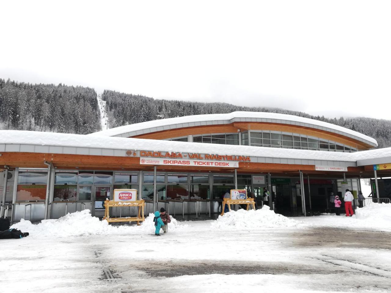 Casa Mirandola Montana Lägenhet Commezzadura Exteriör bild