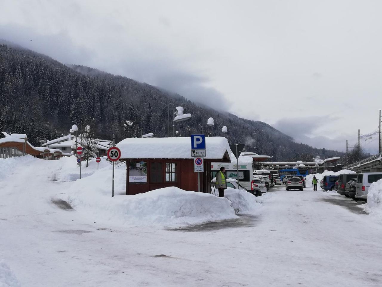 Casa Mirandola Montana Lägenhet Commezzadura Exteriör bild